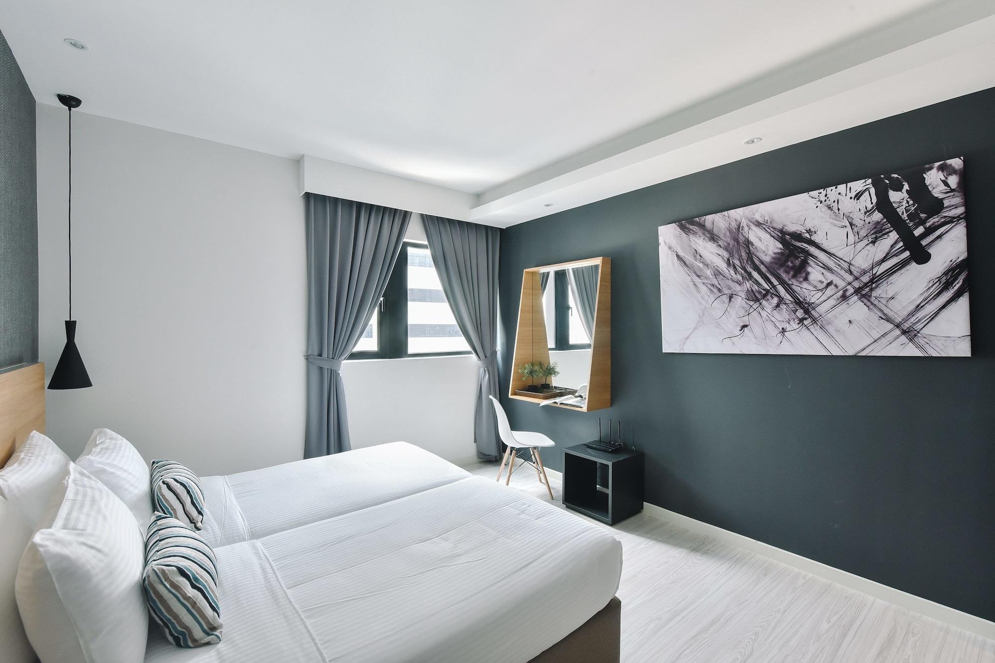 Suasana Private Suites By Subhome Johor Bahru Exterior photo