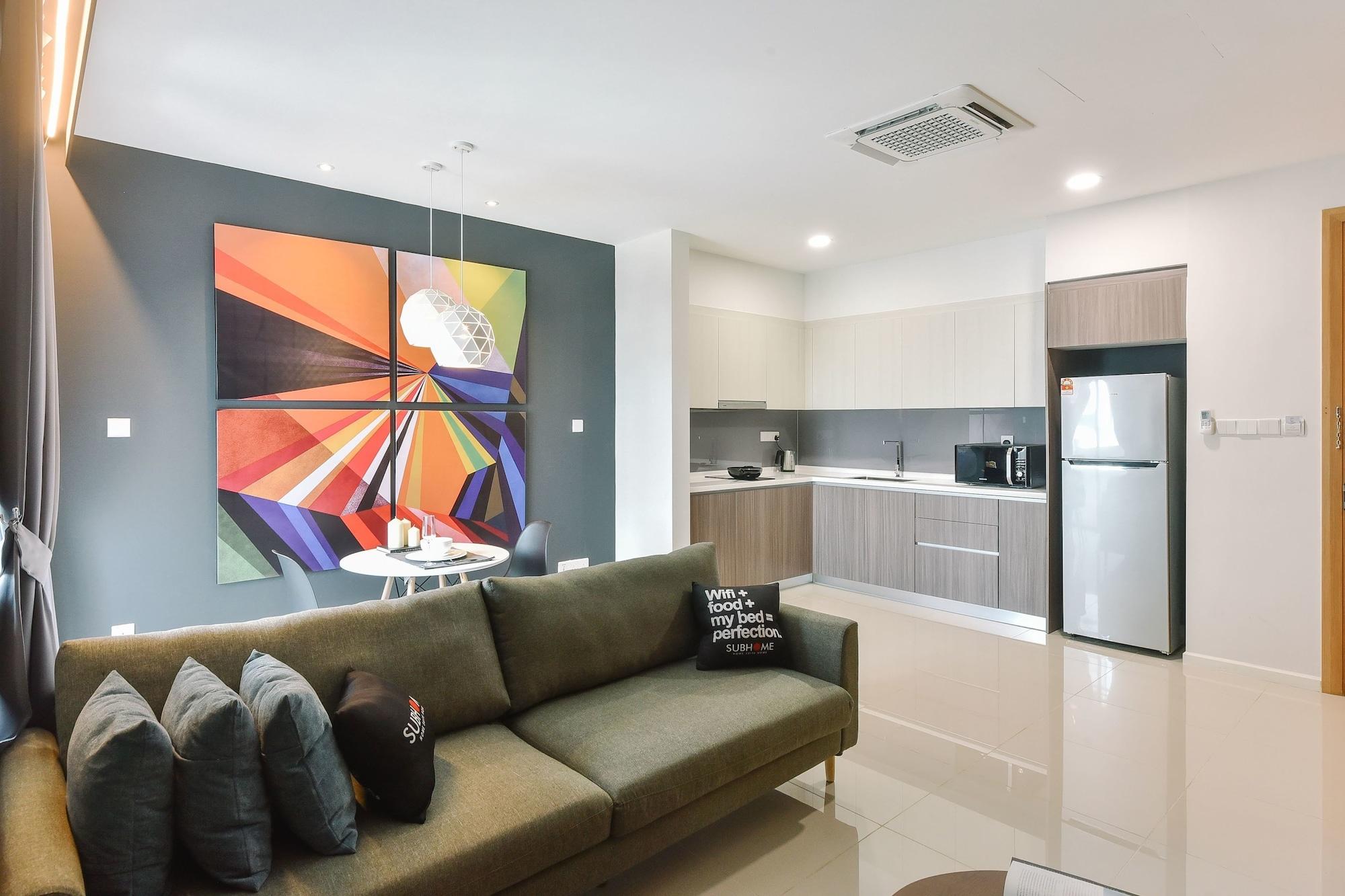 Suasana Private Suites By Subhome Johor Bahru Exterior photo
