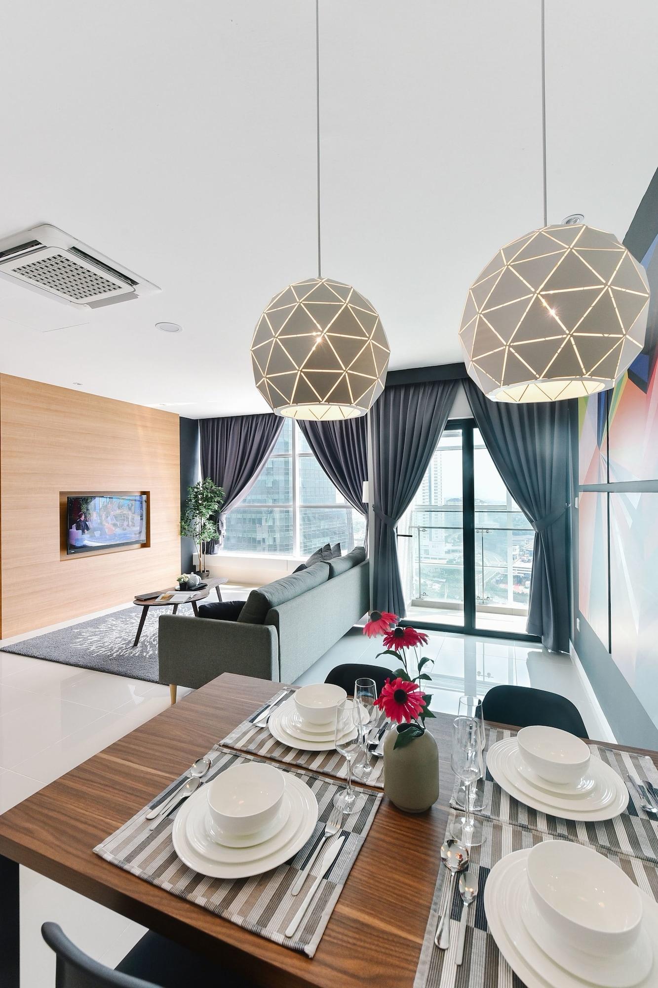 Suasana Private Suites By Subhome Johor Bahru Exterior photo
